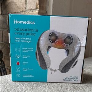 Homedics Gray Neck Massager with Heat / Massage and Sound Therapy